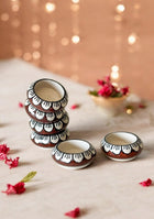 Brown leaf design Diya