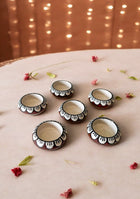 Brown leaf design Diya