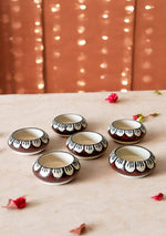 Brown leaf design Diya