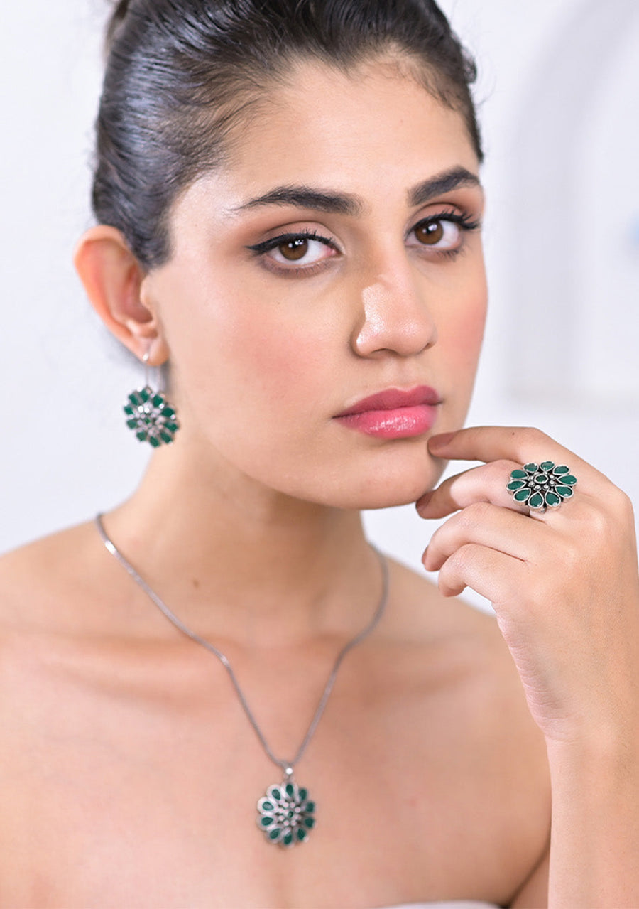 Emerald Blossom Pendant Set