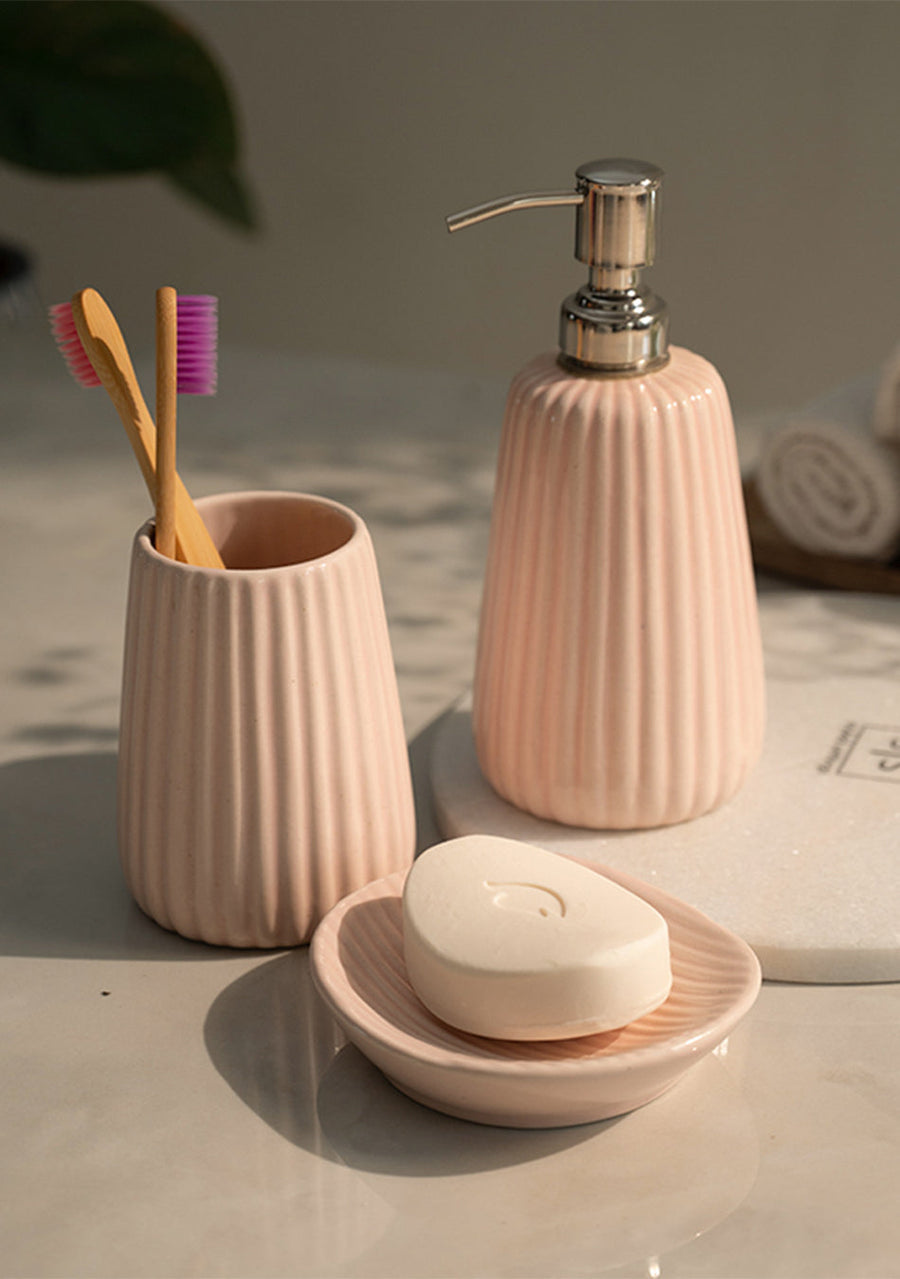 Rose Bathroom Set