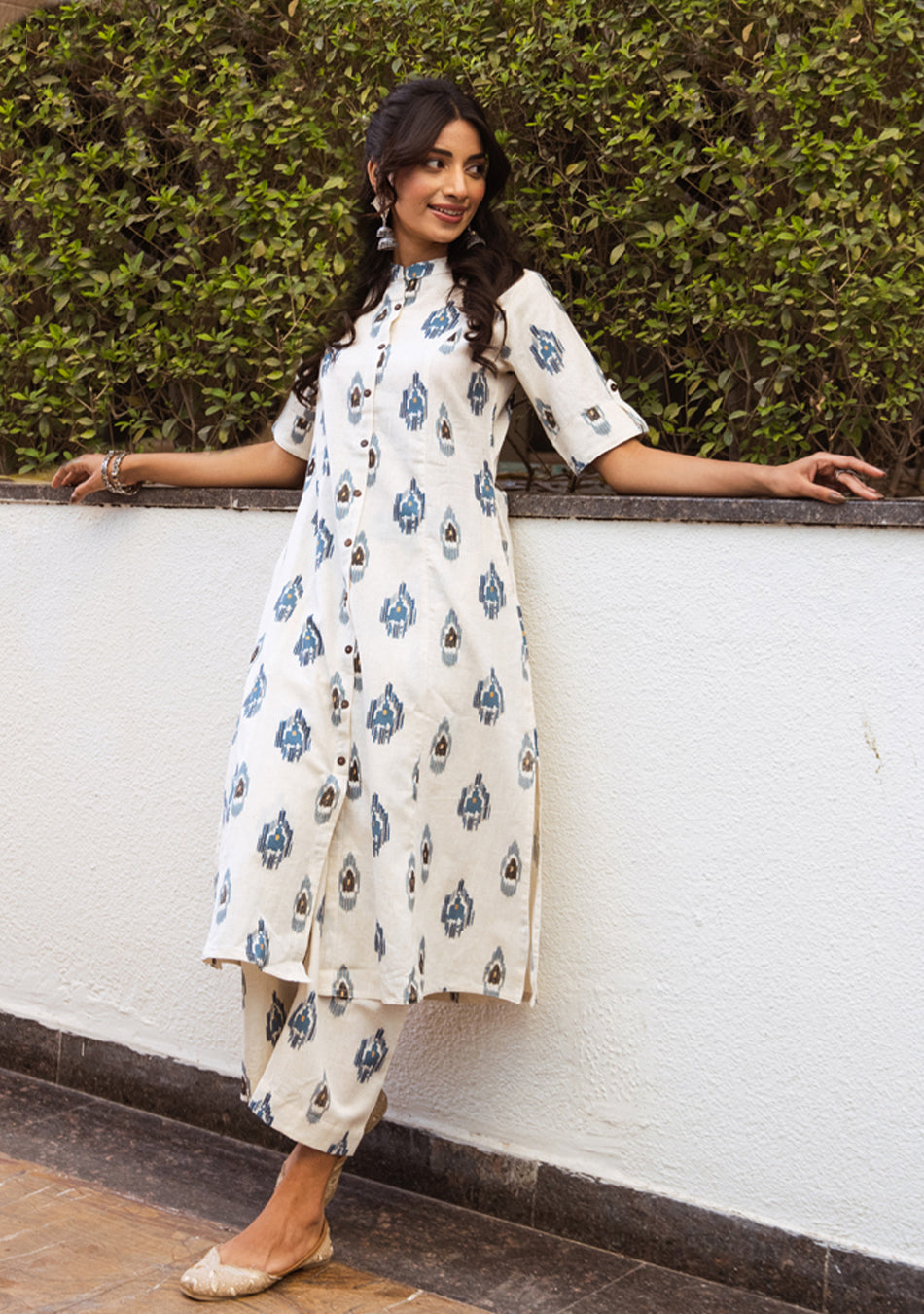 Ammanya Ivory Ikkat Co-ord Set