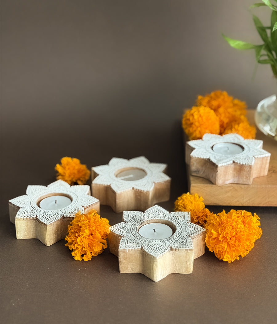 Star Carved Wood Tealight - Set of 4