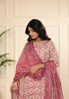 ARAVALII White AND RED FLORAL PRINT KURTA PANT SET WITH DUPATTA