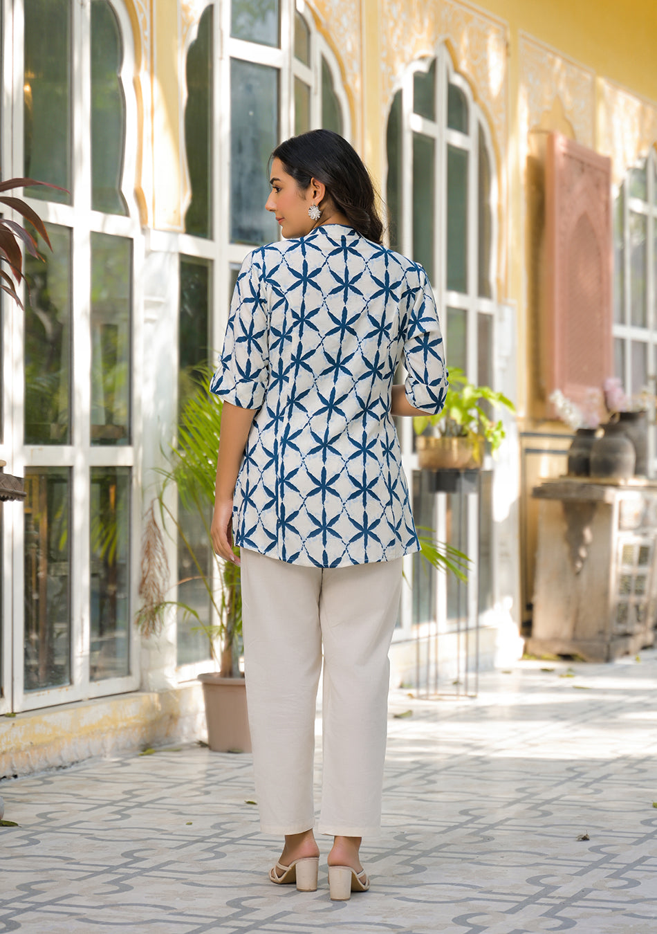 Indigo Lattice Top