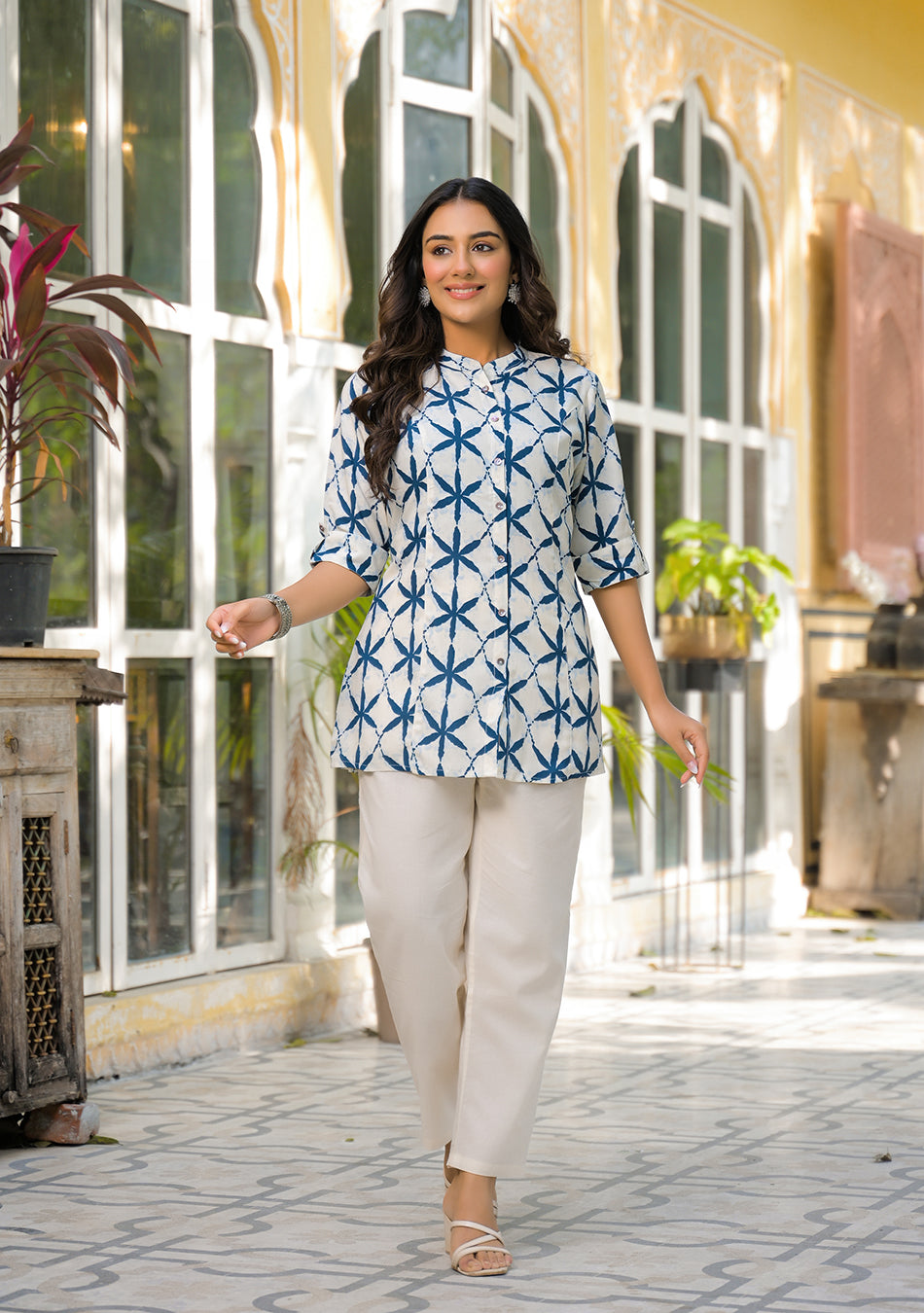 Indigo Lattice Top