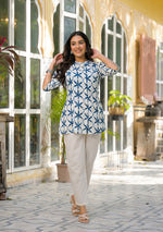 Indigo Lattice Top
