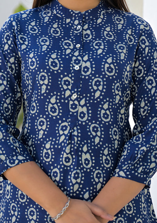 Ammanya Midnight indigo Buta Top