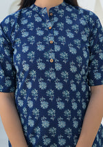 Ammanya Indigo mini floral Print Kurta