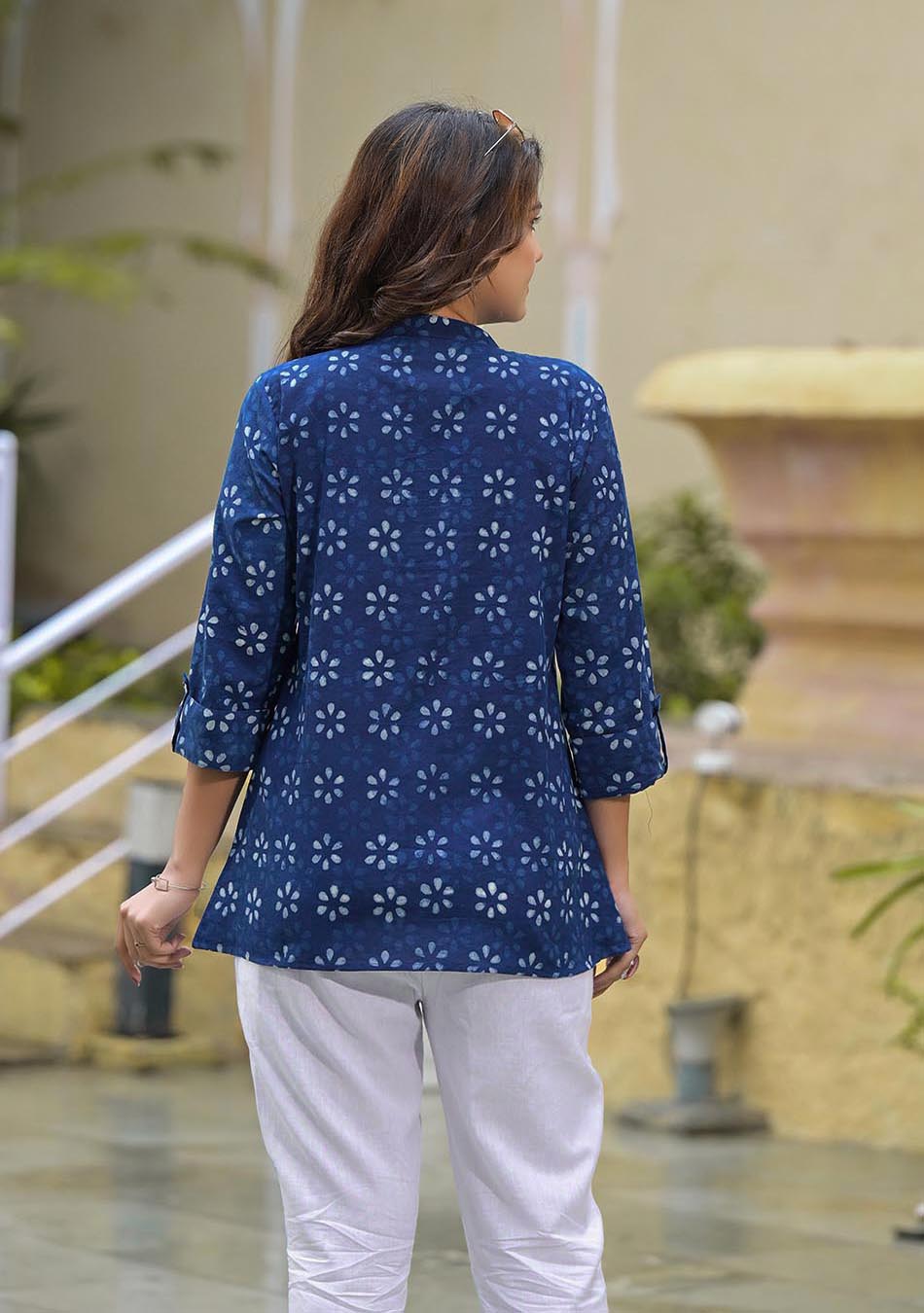 Ammanya Indigo floral print Top