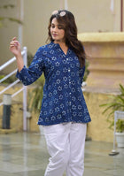 Indigo floral print Top
