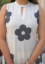 Ammanya EMBROIDERED BLACK FLOWER SUIT SET