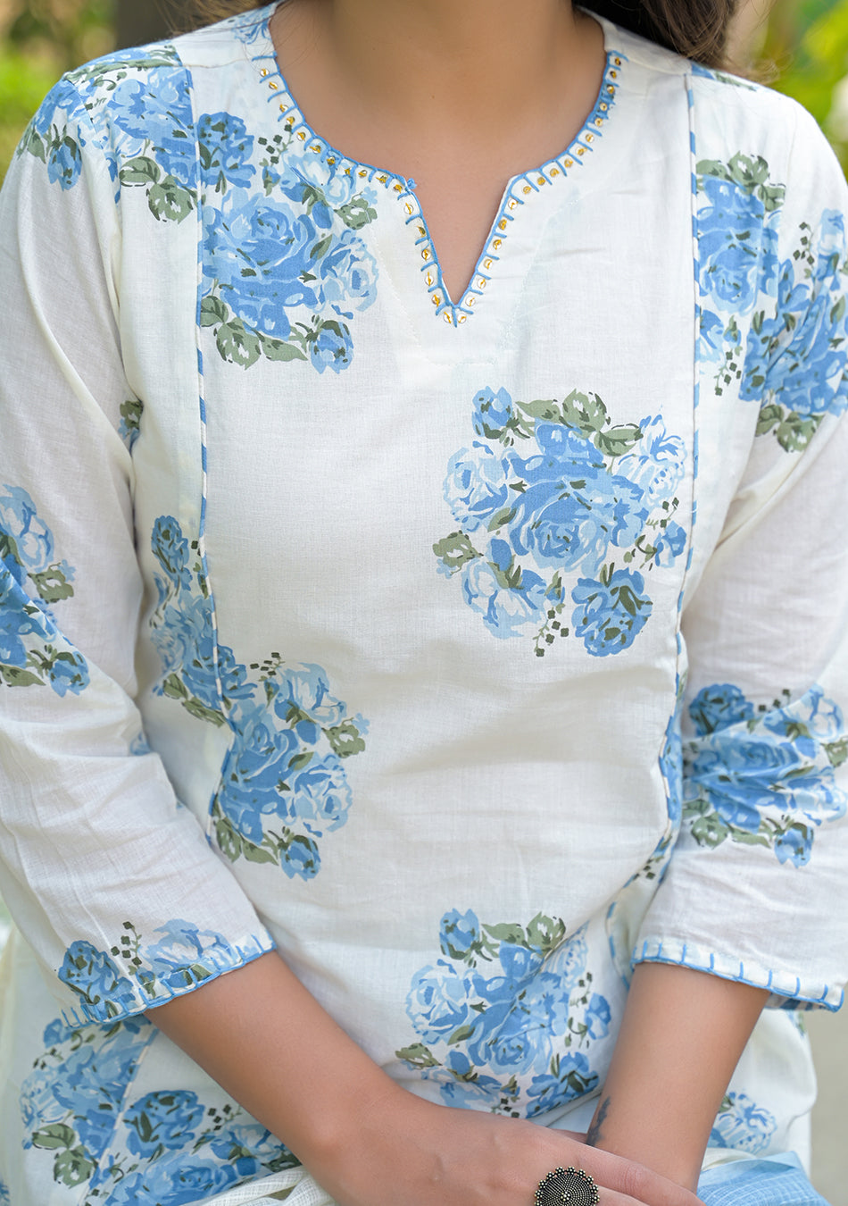 Neel Vrishti Suit Set