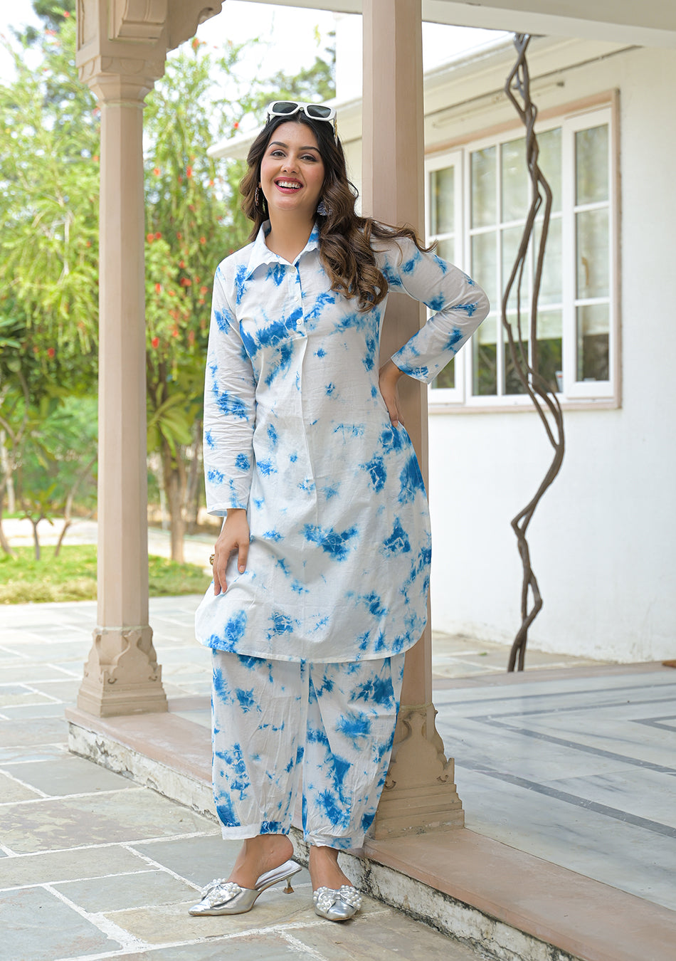 Blue and White Tie-Dye Pattern Kurta with Cuffed Pant Set