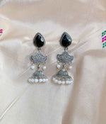 Charcoal Gem Pearl Cascade Dangler