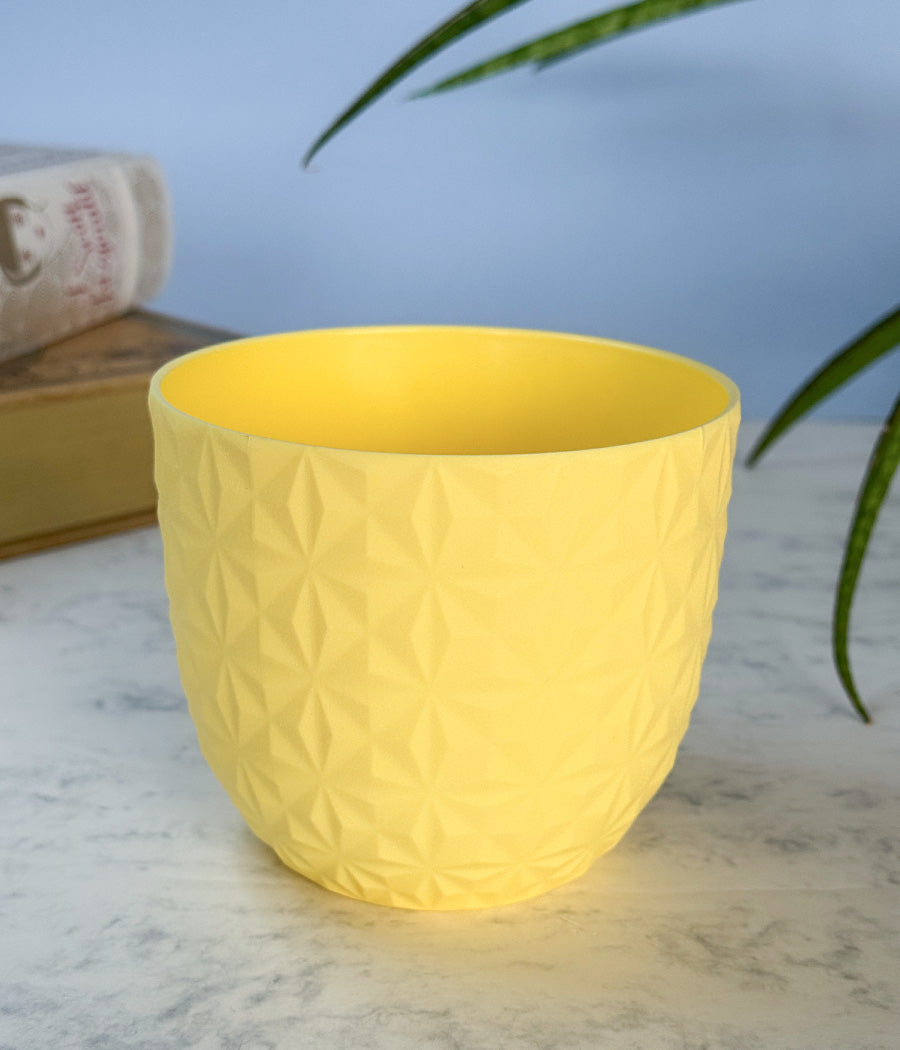 DIAMOND PLANTERS