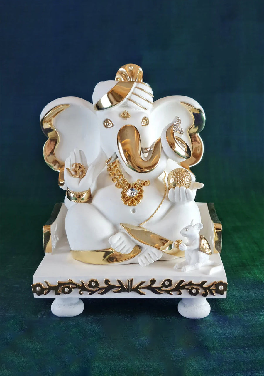 Mukut Vinayak