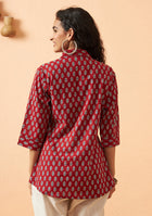 Maroon shirt style top