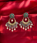 Lunar Green Bloom Dangler