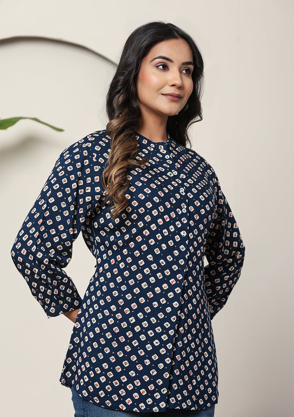 Ammanya Cobalt diamond pleated top