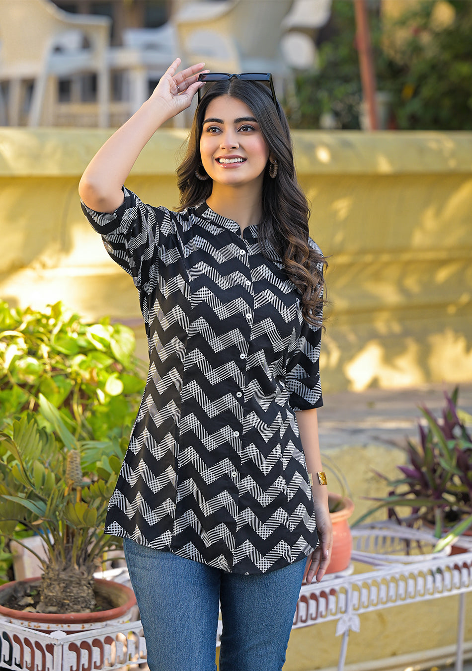 Ammanya Black Rayon Zigzag Print Shirts Style Top