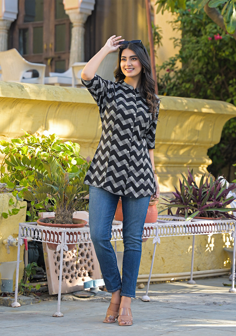 Ammanya Black Rayon Zigzag Print Shirts Style Top
