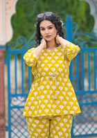 Mustard Meadow Lounge Set