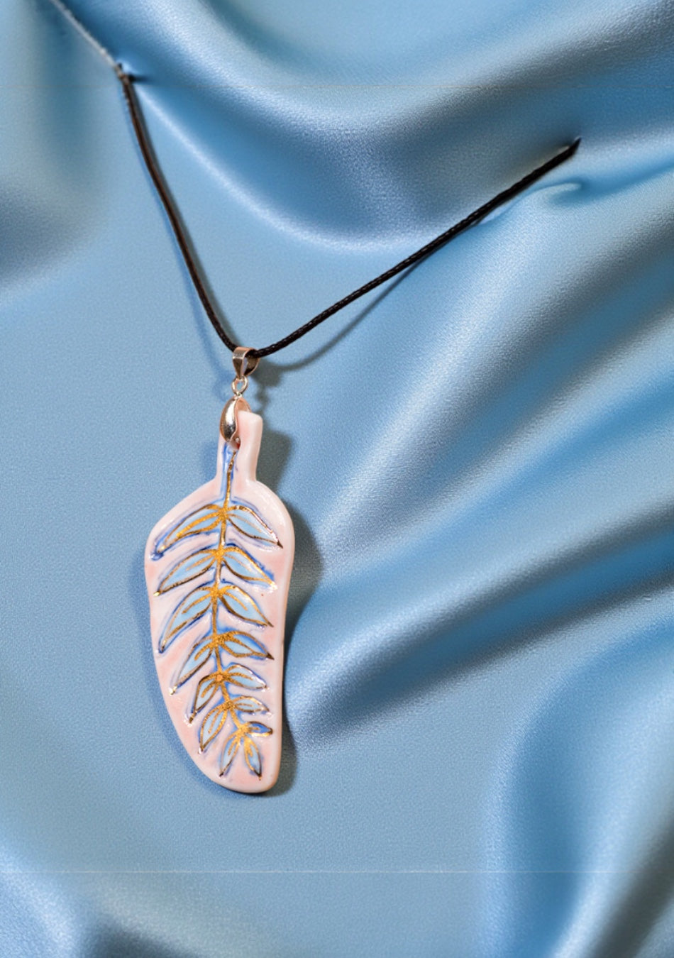 Leaf  Necklace - Light
