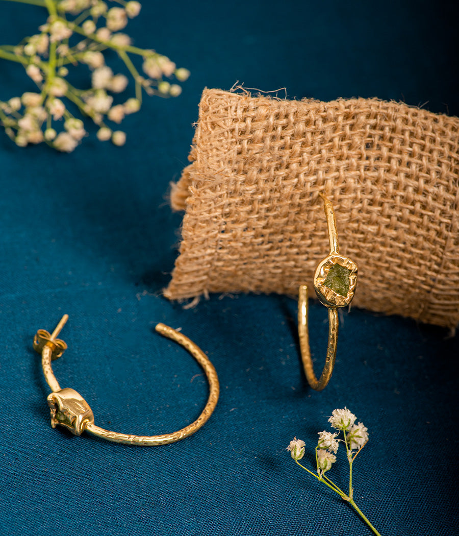 Rough Peridot Gold Loop Earrings
