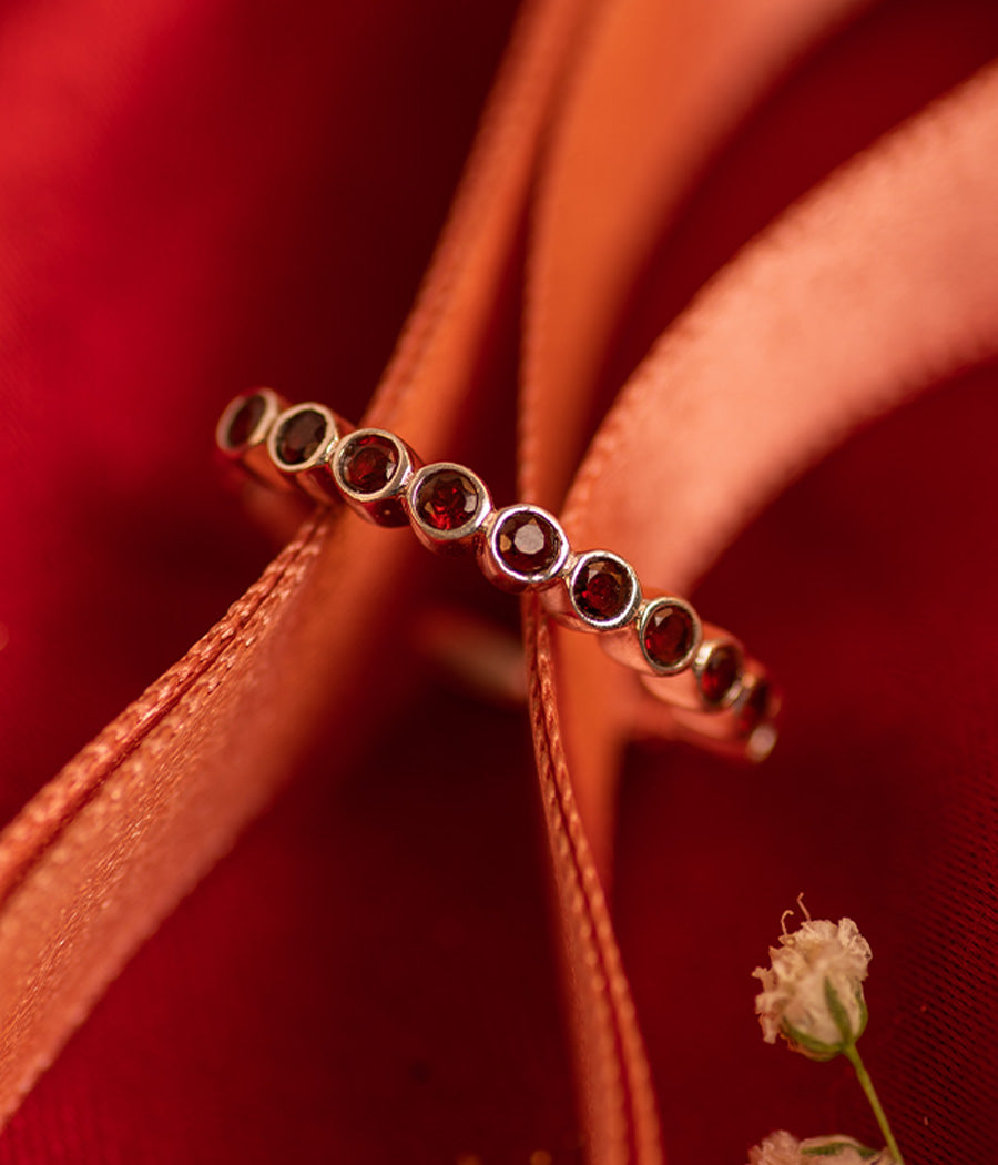 Garnet Finger Ring