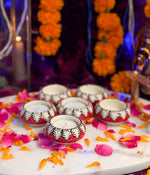 Red Leaf design Diya - Set of 6