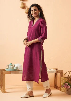 Ammanya Deep purple solid kurta