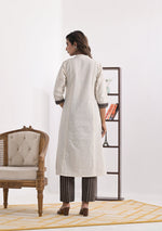 Cream Solid Kurta with Patchwork