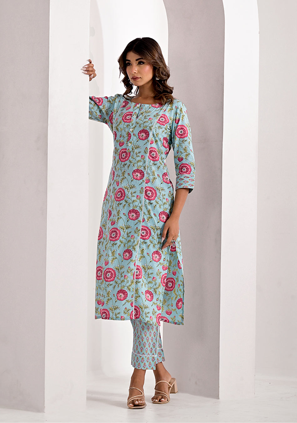 Baby Blue Bloom Kurta Pant Set