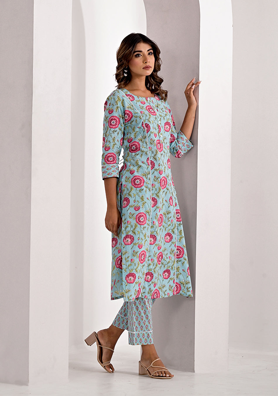 Baby Blue Bloom Kurta Pant Set