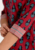CRIMSON PRINTED FLORAL TOP