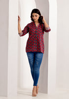 CRIMSON PRINTED FLORAL TOP