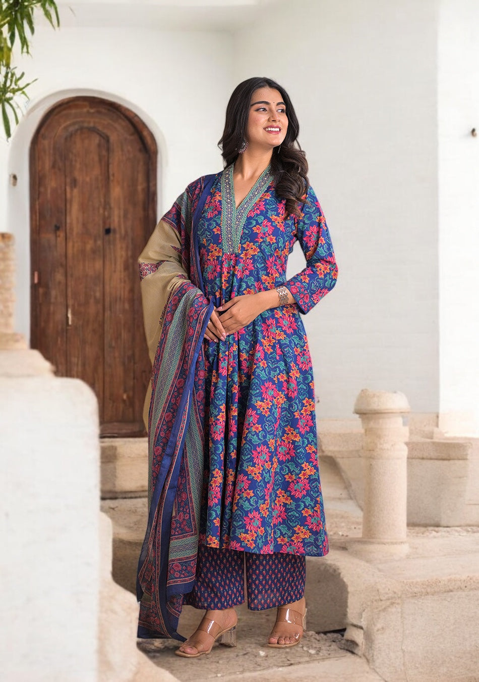 Ammanya Royal Phool Baagh Anarkali Set